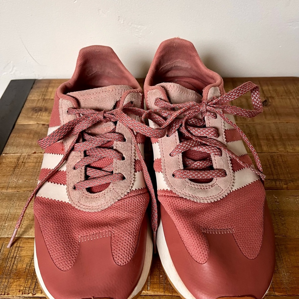 Adidas Originals Flashback Sneakers in the Raw Pink/White Colorway - Picture 6 of 11